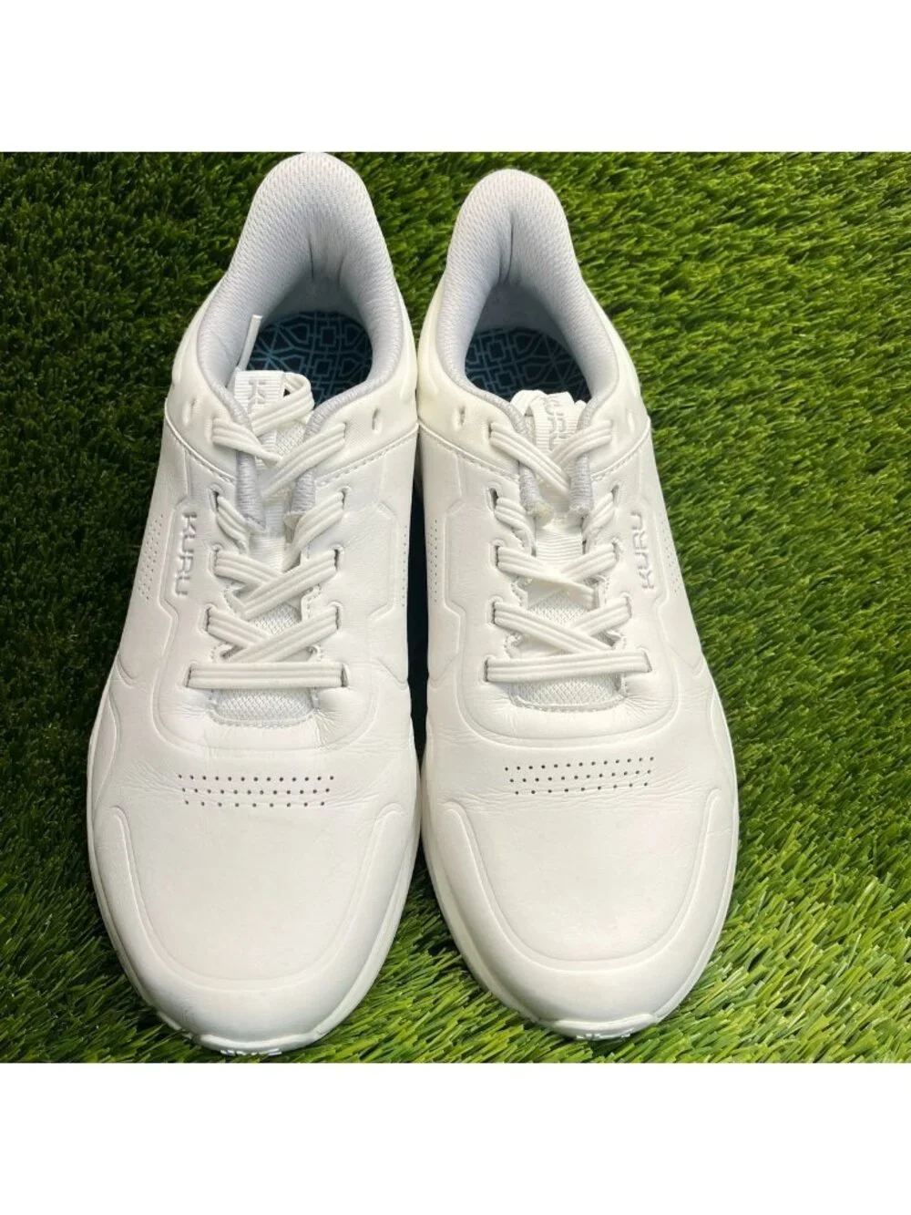 Kuru Shift Womens Size 7.5 White Athletic Walking Anti-Slip Shoes Sneakers